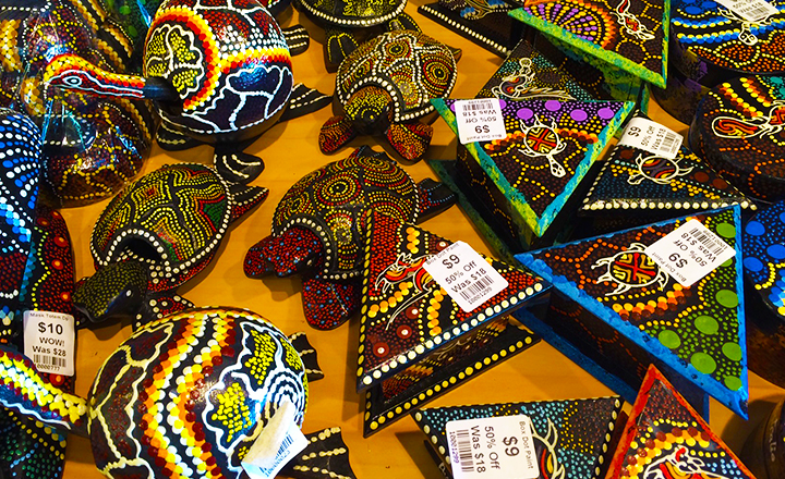 Carrara Markets Souvenirs